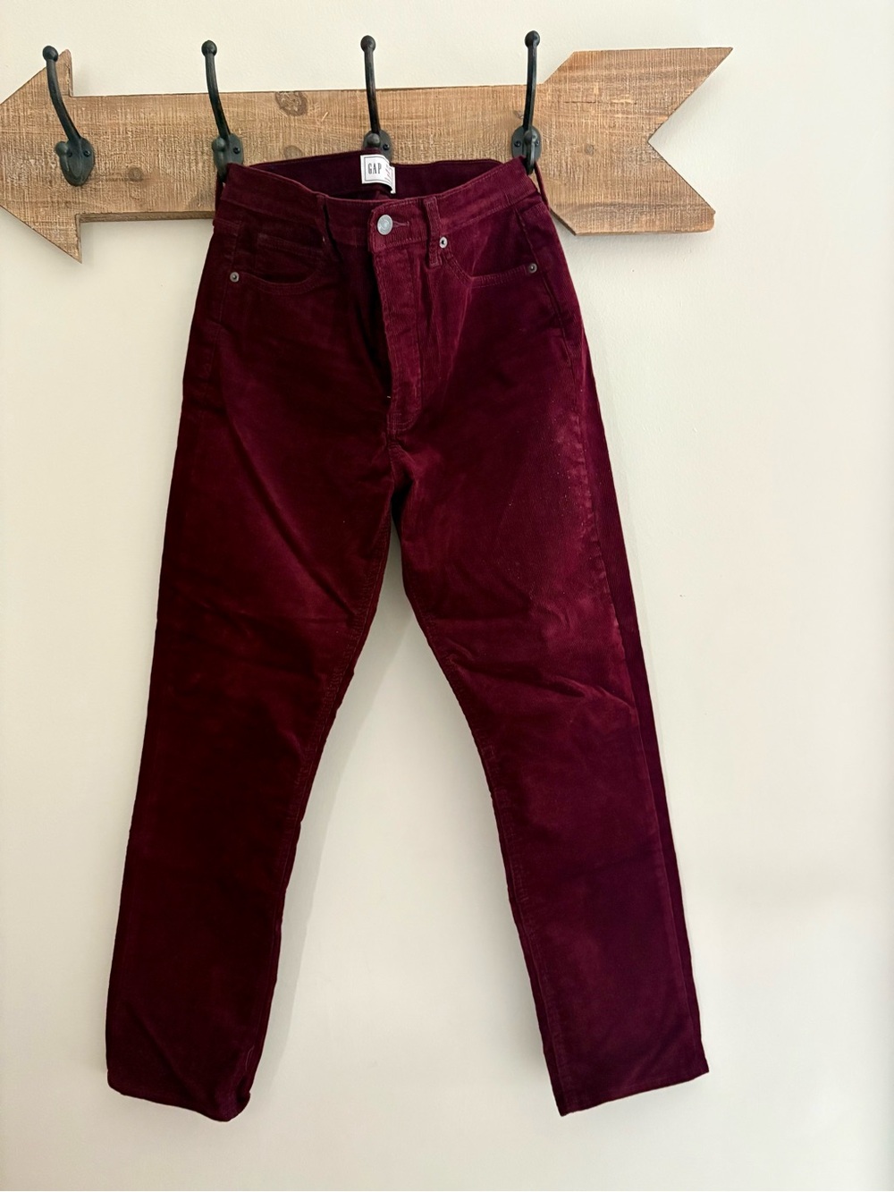 GAP Slim Straight Corduroy Jeans in Deep Burgundy